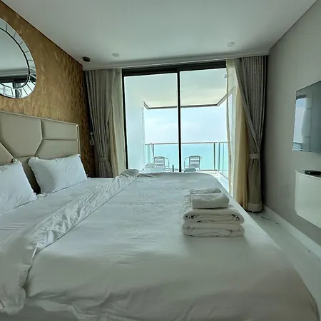 Copacabana Beach Jomtien Exterior photo